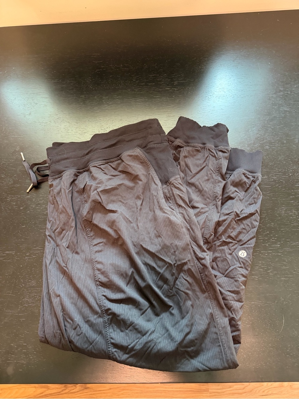 LULULEMON Dance Studio Jogger size 20